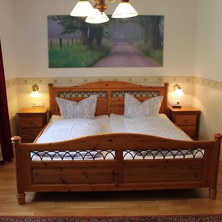 Kreuzerhof Hotel Garni روتنبورغ أوب در تاوبر الغرفة الصورة