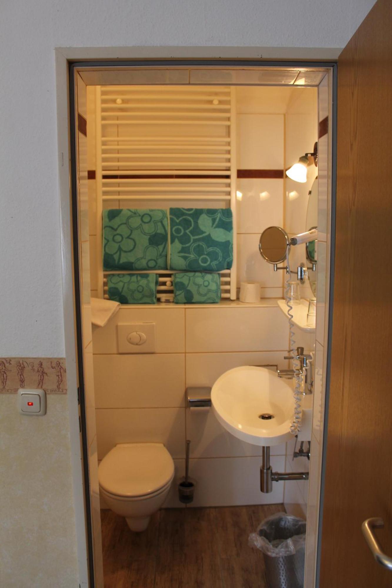 Kreuzerhof Hotel Garni روتنبورغ أوب در تاوبر المظهر الخارجي الصورة