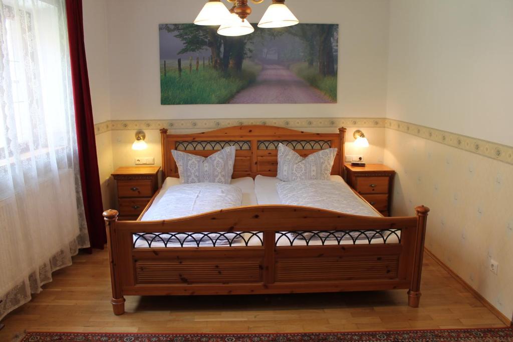 Kreuzerhof Hotel Garni روتنبورغ أوب در تاوبر الغرفة الصورة